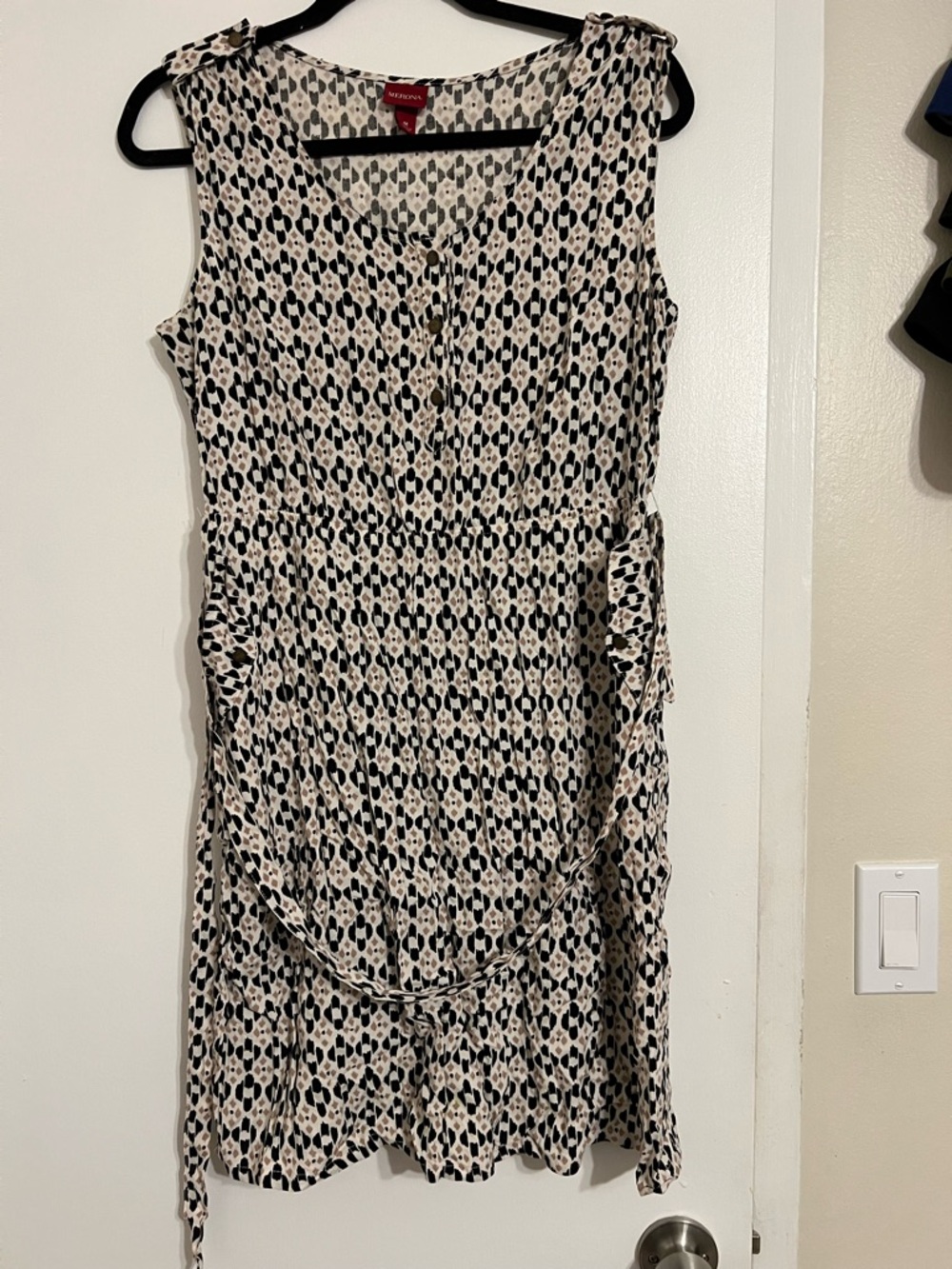 Merona Beige & Black Sleeveless Midi Dress with Tie Waist